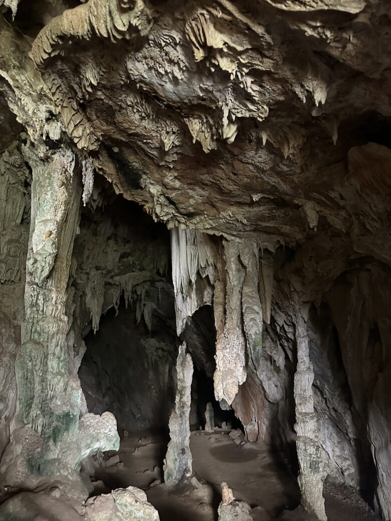 Discovering Pra Kai Petch Cave as a part of the Khao Sok 3 days 2 nights tour