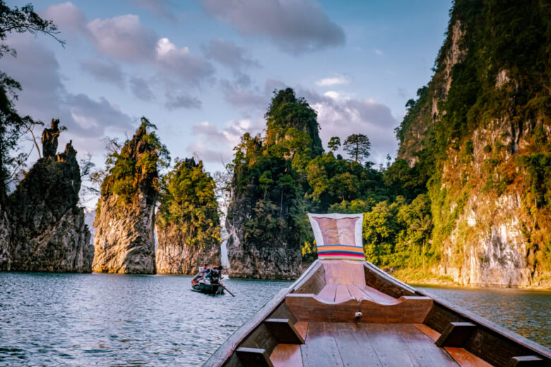 Cheow Lan Lake at golden hour, when the overnight tour in Khao Sok pays off over a quick day trip